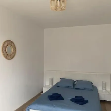 Location Saisonniere Meublee Holiday home Saint-Floxel